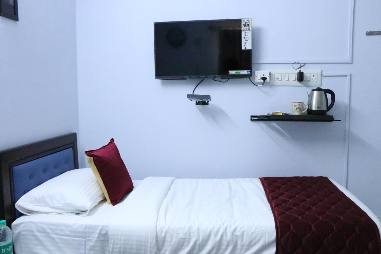 Hotel Nkc Airport Chennai Zewnętrze zdjęcie